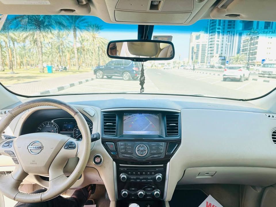 2014 Nissan Pathfinder Platinum