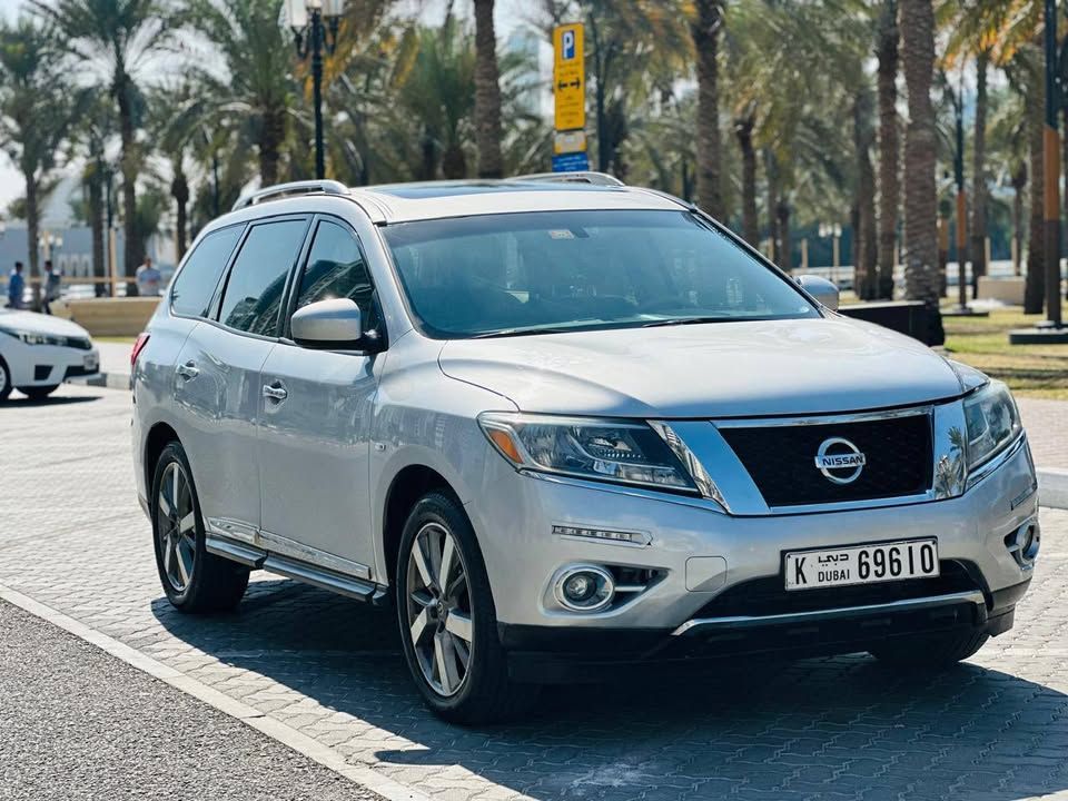 2014 Nissan Pathfinder Platinum