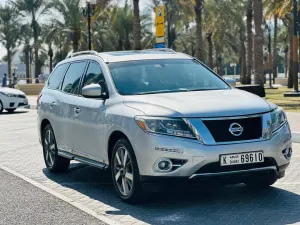 2014 Nissan Pathfinder Platinum