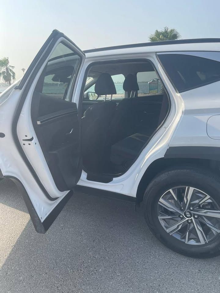 2022 Hyundai Tucson SE