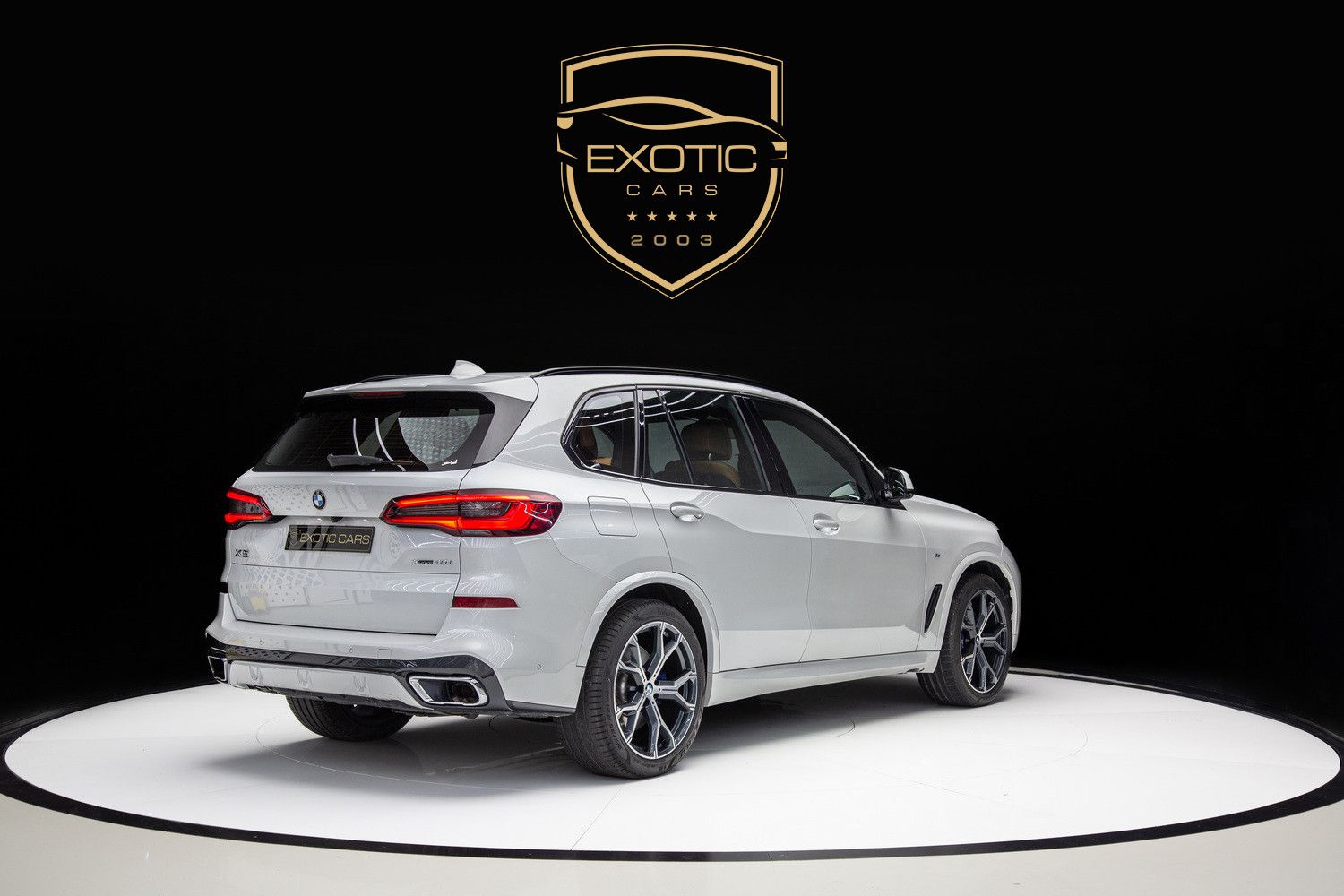 2019 بي أم دابليو اكس - 5 XDrive40i