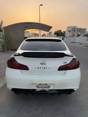 2014 إنفينيتي جي ٢٥