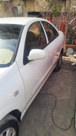 2012 Nissan Sunny SV