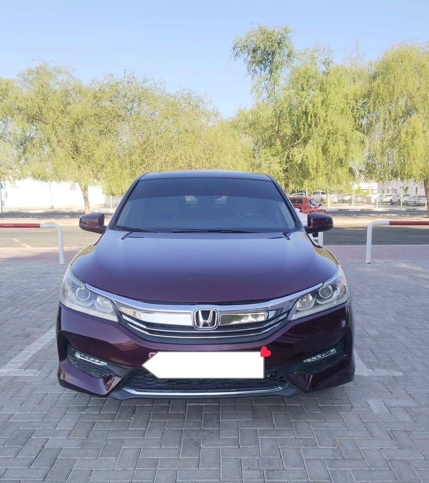 2015 هوندا أكورد EX