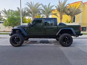 2021 جييب جلاديتير Willys