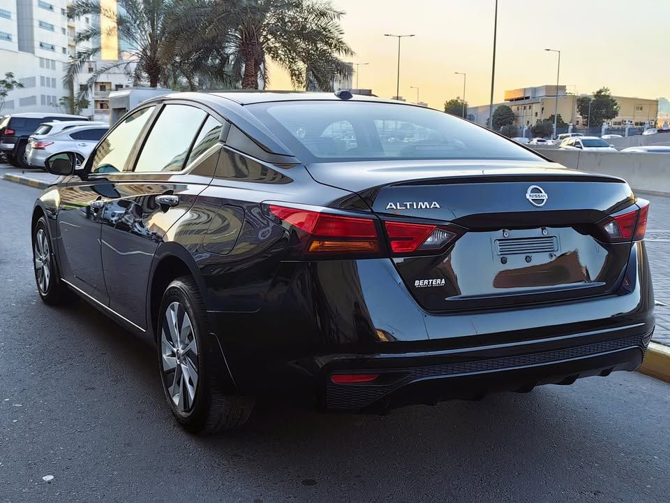 2019 Nissan Altima S