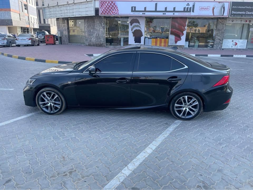 2018 Lexus IS IS 200