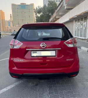 2015 نيسان اكس تريل SL