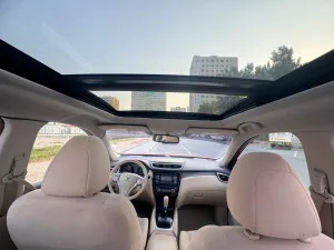 2015 نيسان اكس تريل SL