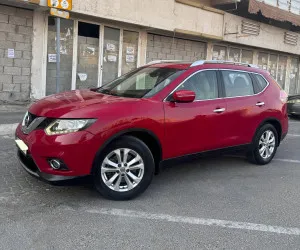 2015 نيسان اكس تريل SL