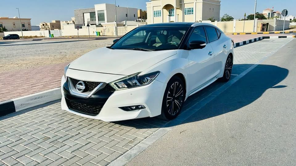 2017 Nissan Maxima SE