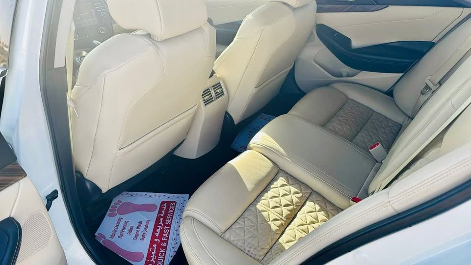 2017 Nissan Maxima SE