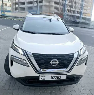 2023 نيسان روج SL