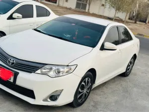 2012 Toyota Camry GLE