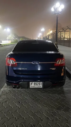 2012 Ford Taurus SE