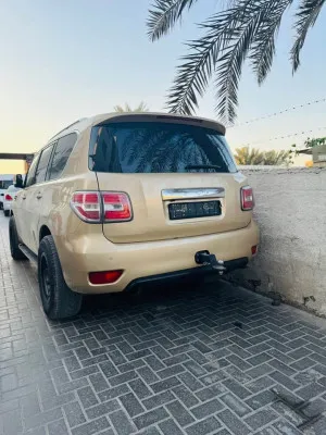 2012 نيسان باترول SE PLATINUM CITY