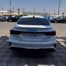 2022 كيا فورتي GT