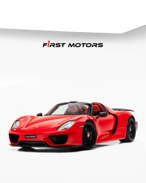 2015 بورش 918 سبايدر