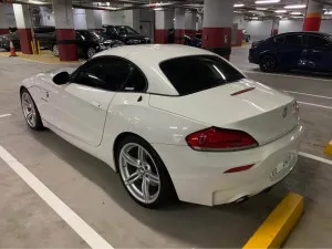 2011 بي أم دابليو زد 4 3.0i