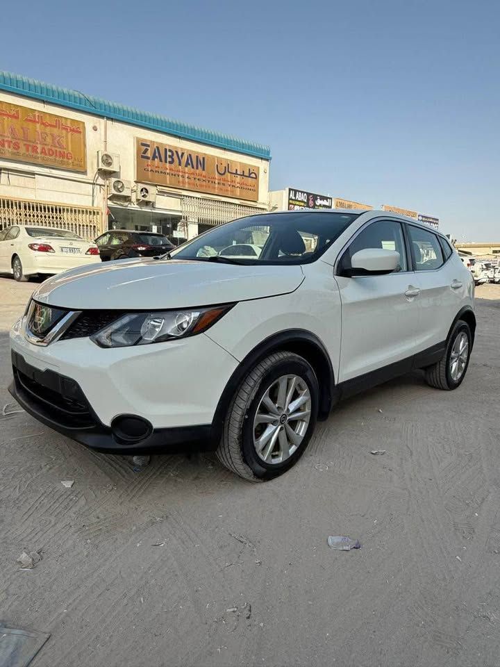 2019 نيسان روج SL