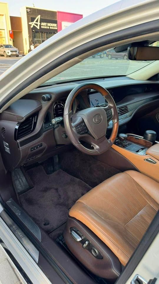 2018 Lexus IS IS 350