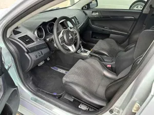 2012 ميتسوبيشي ايفولوشن EVO7