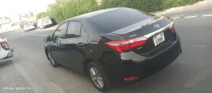 2014 تويوتا كورولا Limited