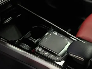 2023 Mercedes-Benz GLB GLB200