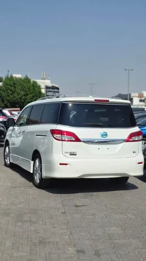 2011 Nissan Quest Platinum