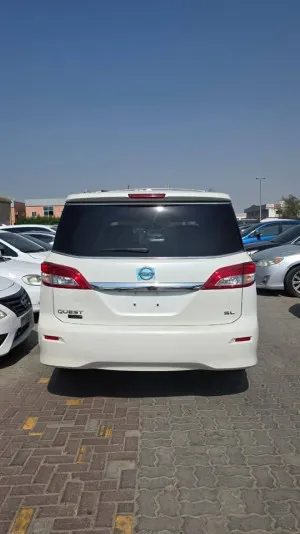 2011 Nissan Quest Platinum