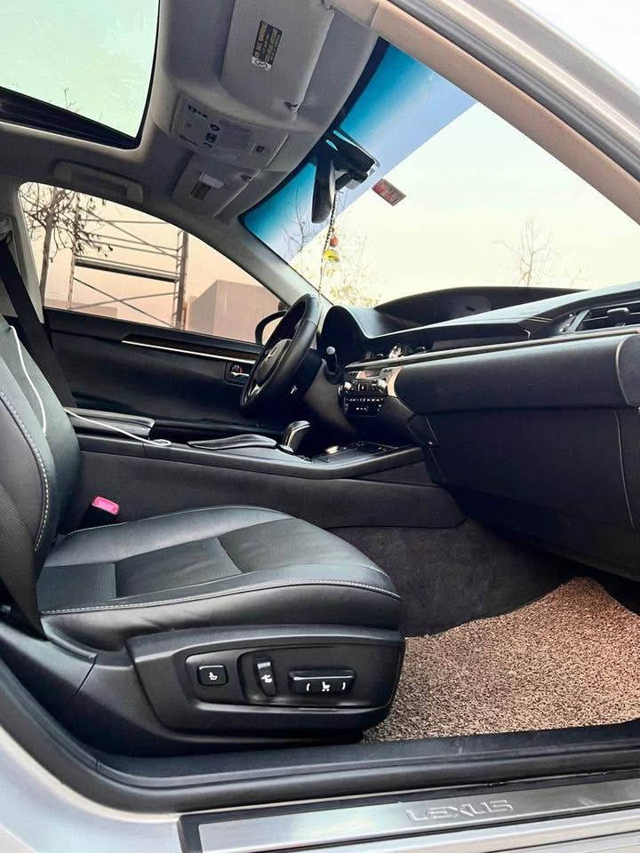 2014 Lexus ES Es350