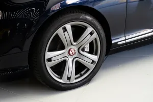 2014 بنتلي كونتيننتال GTC V8