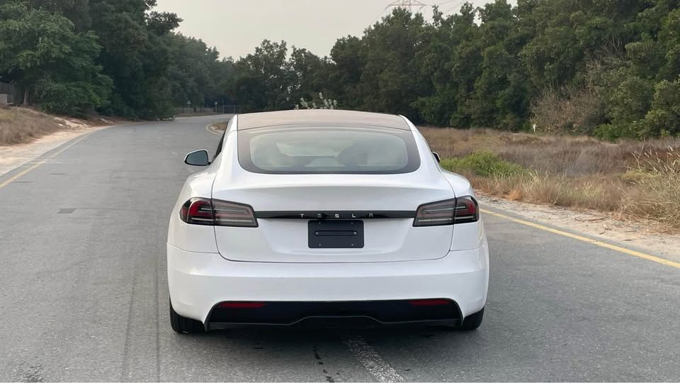 2023 Tesla Model S 75D