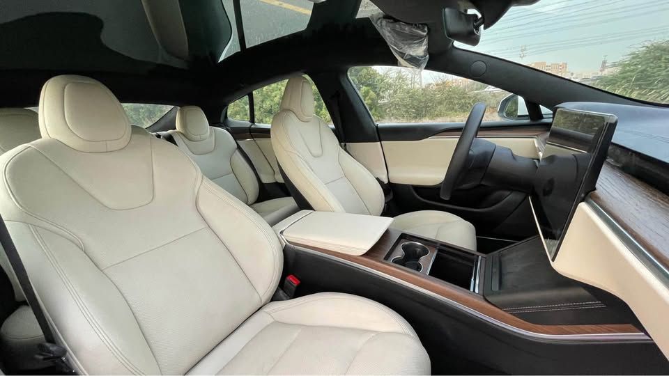 2023 Tesla Model S 75D