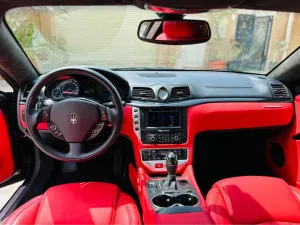 2010 Maserati GranTurismo coupe