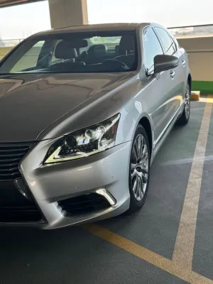2015 Lexus LS 460
