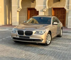 2010 بي أم دابليو الفئة - 7 730i
