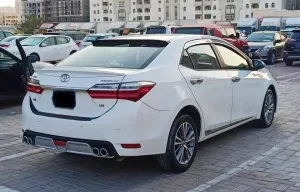 2017 تويوتا كورولا L Limited
