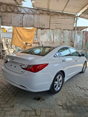 2011 هيونداي سوناتا SE