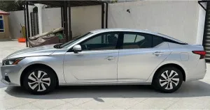 2019 Nissan Altima S