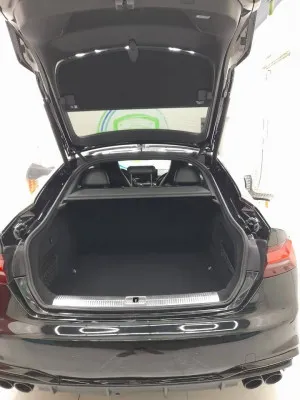 2023 اودي ار اس ٥ 5 Sportback