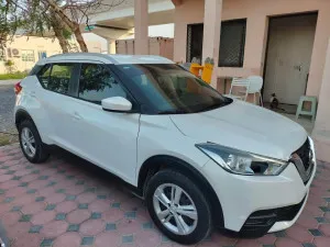 2020 Nissan KICKS S