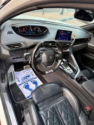 2018 Peugeot 3008 Allure