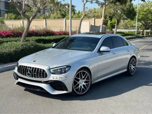 2017 مرسيدس-بنز الفئة - E E300