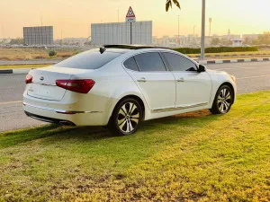 2015 كيا كادنزا Technology