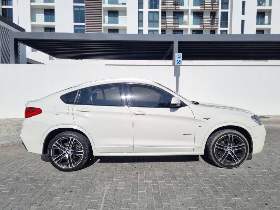 2017 بي أم دابليو اكس - 4 XDrive28i