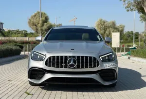 2017 مرسيدس-بنز الفئة - E E300