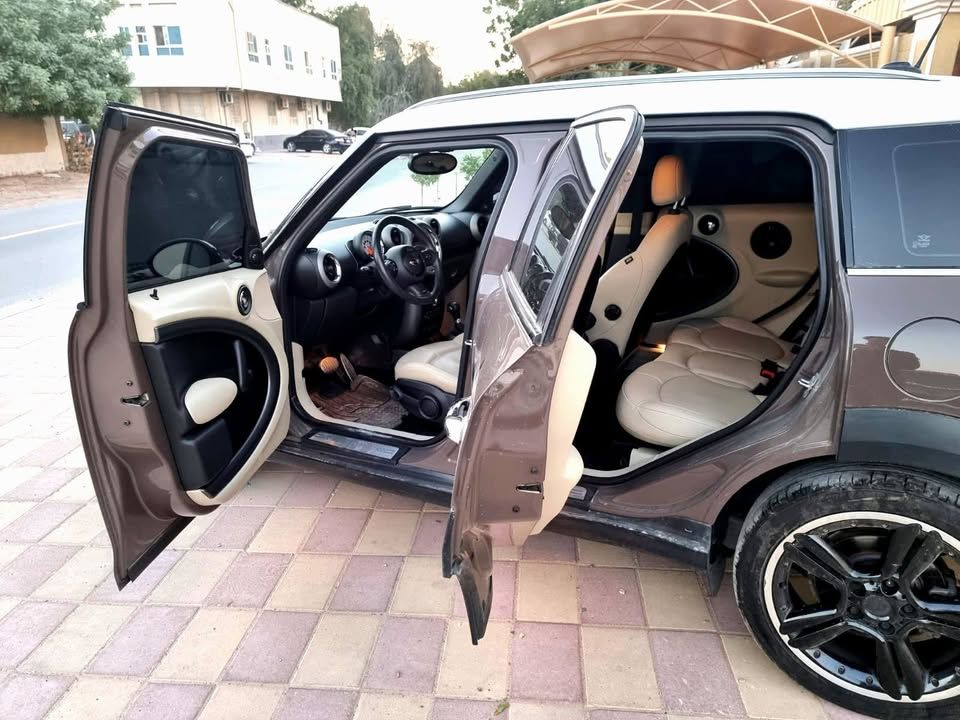 2011 ميني كووبر كاونترمان Cooper S
