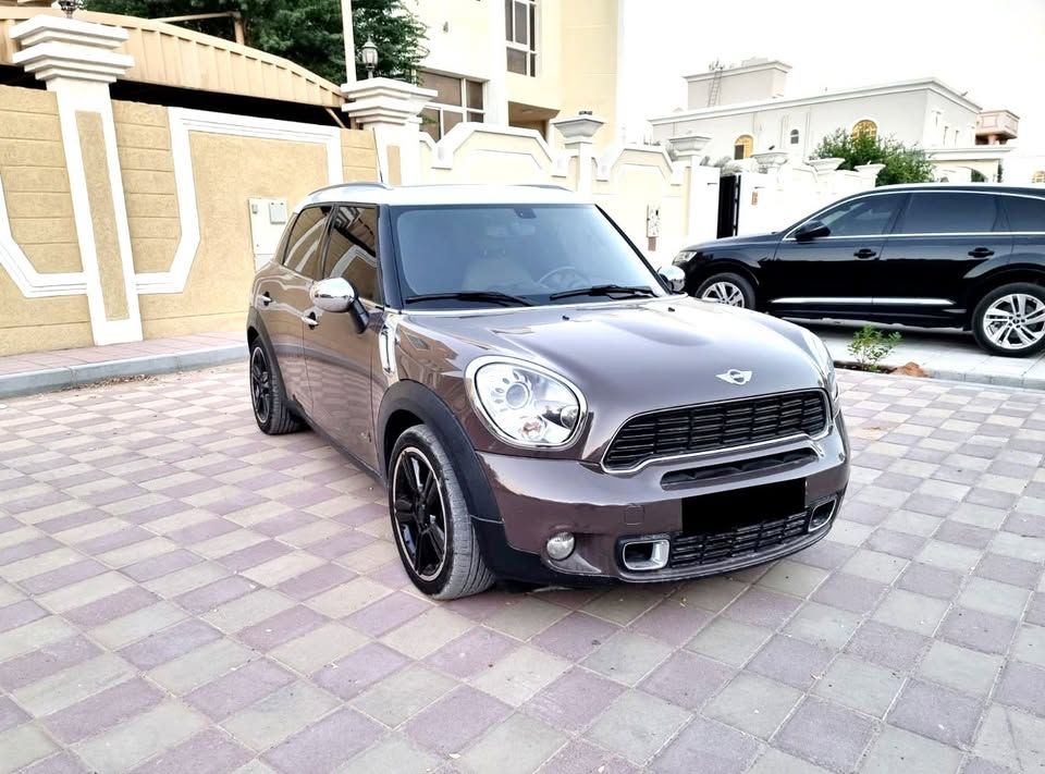 2011 ميني كووبر كاونترمان Cooper S