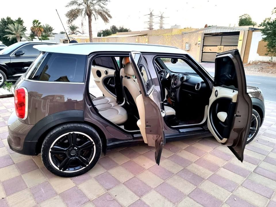 2011 ميني كووبر كاونترمان Cooper S